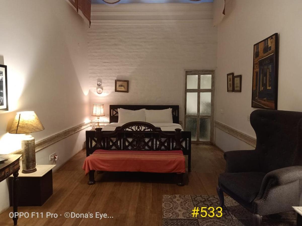 Hotel The Rajbari Bawali à Calcutta Extérieur photo