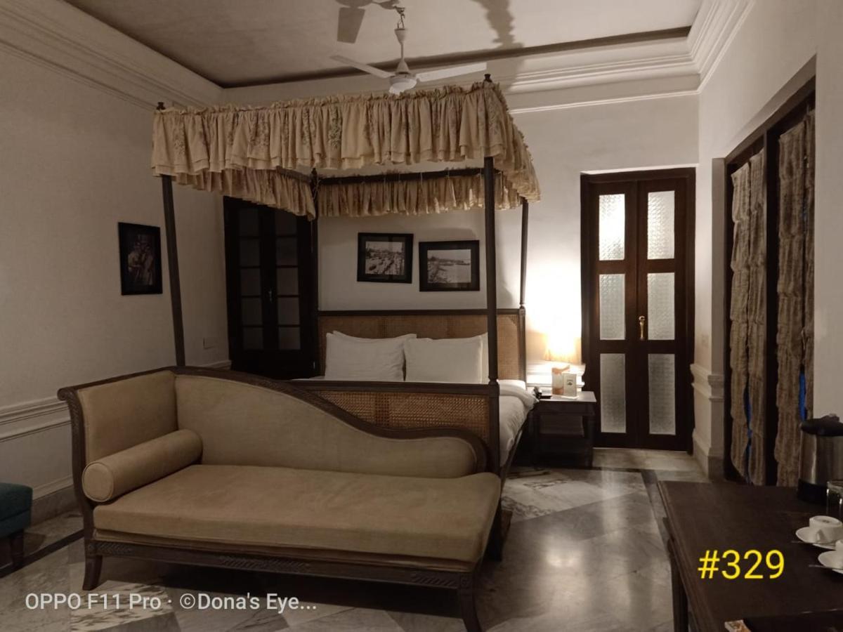 Hotel The Rajbari Bawali à Calcutta Extérieur photo