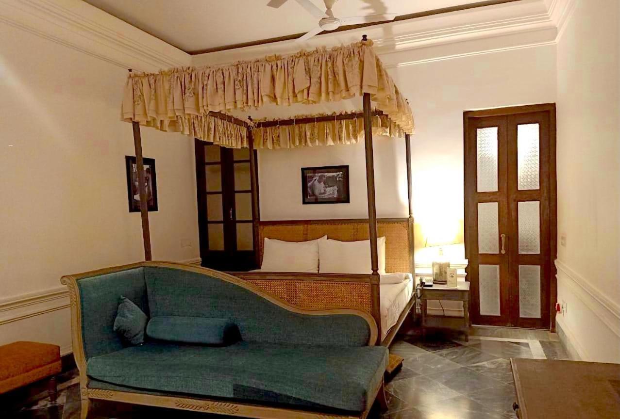 Hotel The Rajbari Bawali à Calcutta Extérieur photo