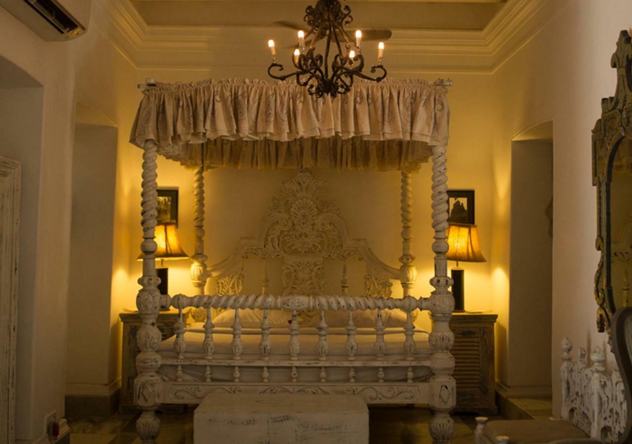 Hotel The Rajbari Bawali à Calcutta Extérieur photo